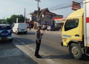 Pengamanan Jalur Kegiatan Hari Posyandu Nasional 2025 di Purwakarta