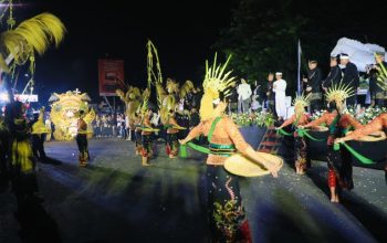 20 Juli 2025, jantung kota Kabupaten Purwakarta bermandikan cahaya kemeriahan. Perayaan Hari Jadi ke-194 Kota dan ke-57 Kabupaten mencapai puncaknya dengan Festival Budaya Nusantara (Foto: Istimewa)