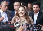 Usai Diperiksa KPK, Lisa Mariana Klaim Terima Aliran Dana Bank BJB